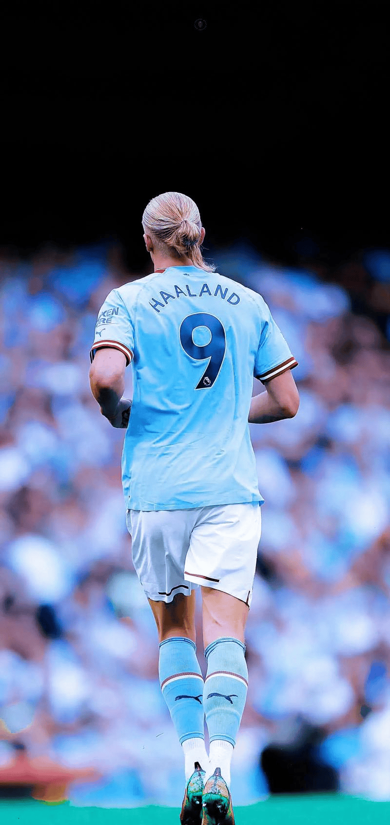 13次触球0射正，哈兰德关键战隐身，曼城7分落后，新双骄之争成笑话