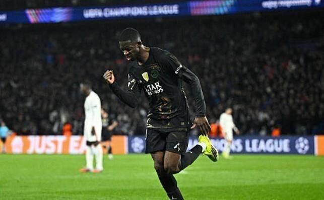 太刺激：欧冠最大黑马剑指8强，切尔西2-5惨败濒临出局，西甲3队不败